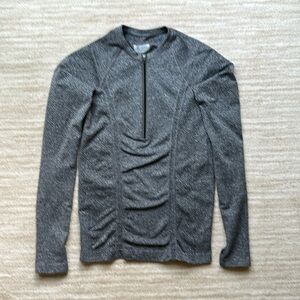Athleta Tracker Half Zip Pullover Gray Size Small